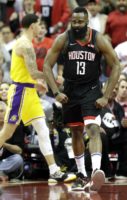 50 puntos de Harden en la victoria de los Rockets contra los Lakers; los Spurs aplastan a los Clippers