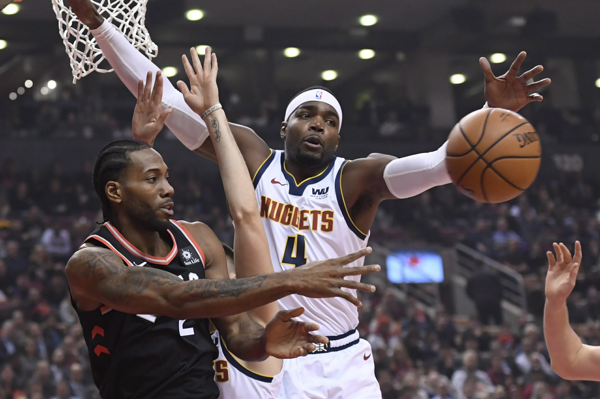 Valiosas victorias a domicilio de Warrios, Clippers, Nuggets y Oklahoma Thunder en un Oeste que está muy igualado