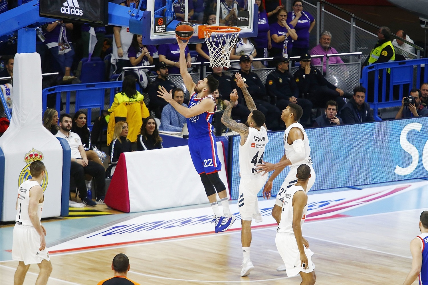 El Real Madrid se lanza a por Micic