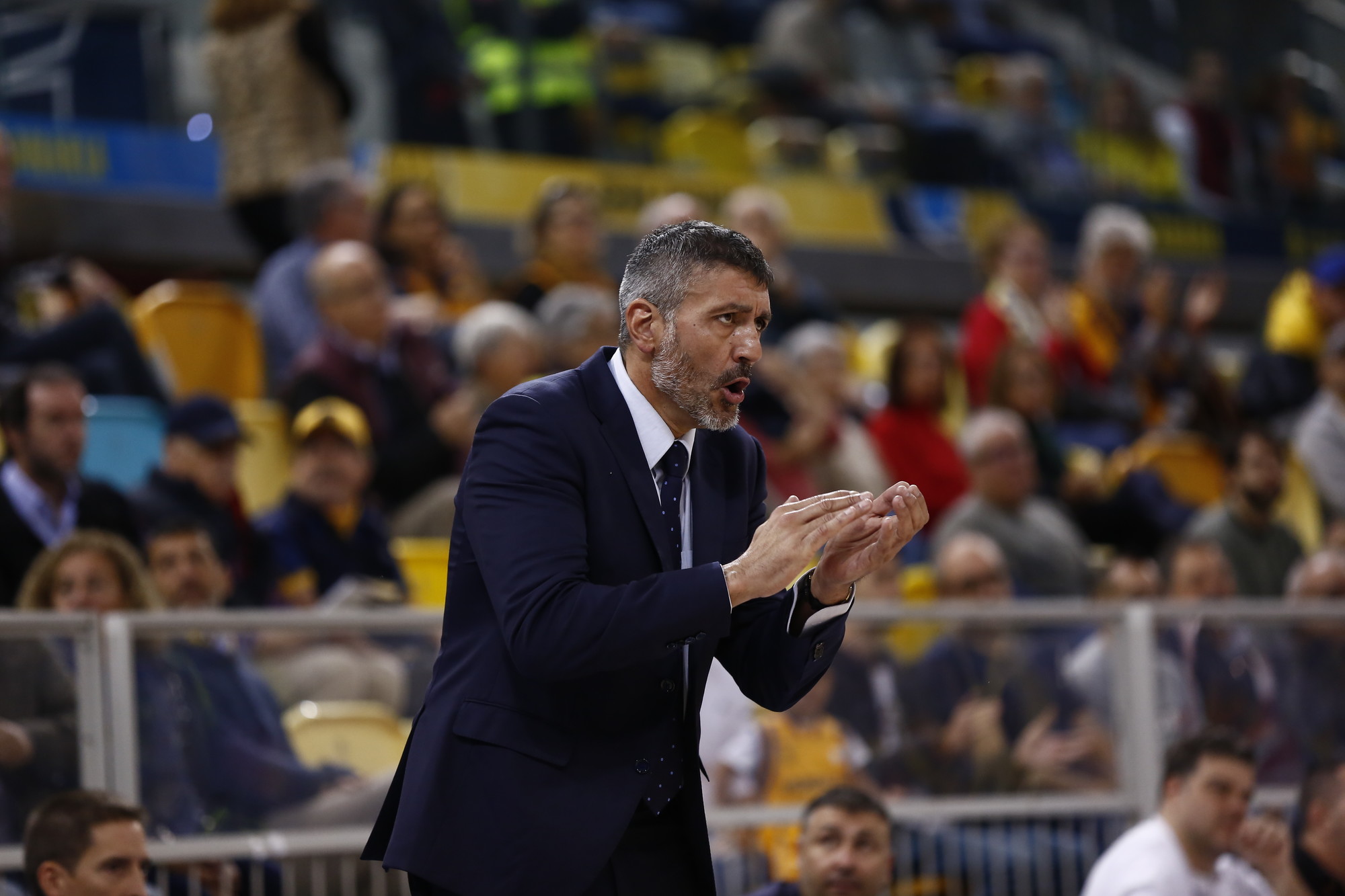 Javi Juárez sale del banquillo del UCAM Murcia