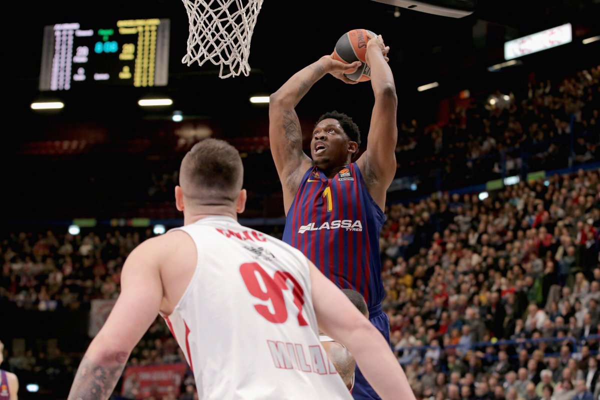 El Barça arrasó al Darussafaka (97-65) y consolida la sexta posición