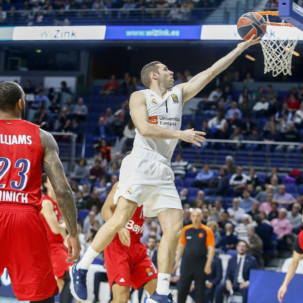 El Real Madrid brilló de nuevo en ataque para olvidar la decepción copera y derrotar al Bayern Munich