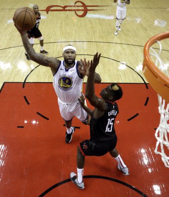 Rockets y Celtics se reivindican ganando en casa de los Raptors y los Warriors