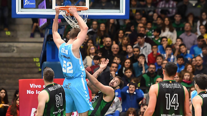 El Breogán da el golpe ganando en Badalona; el ‘Granca’ sigue hacia arriba barriendo al Valencia Basket; el GBC se hunde un poco más