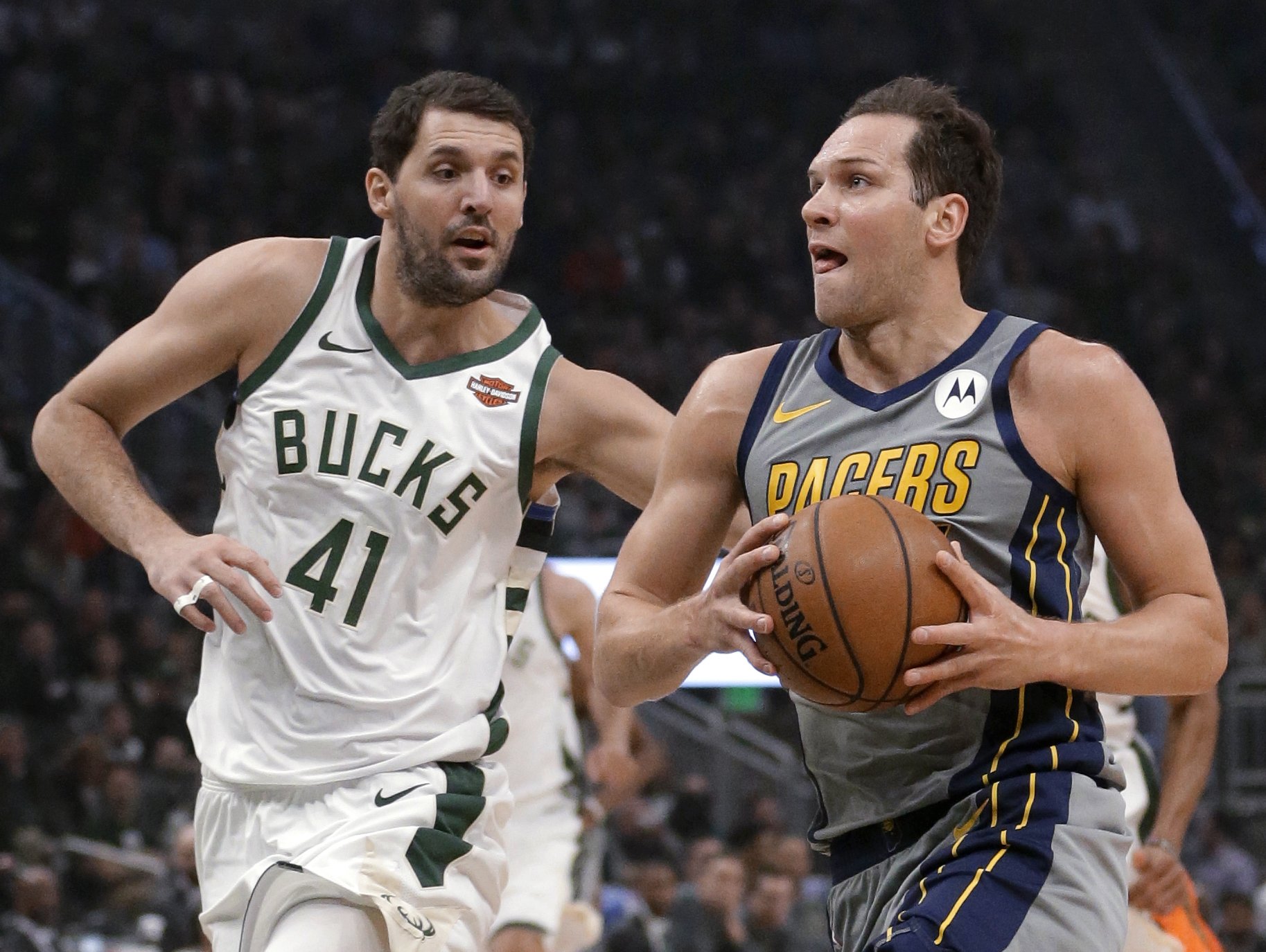 Los Bucks se imponen con autoridad a los Pacers y Oklahoma Thunder, a los Blazers tras una prórroga