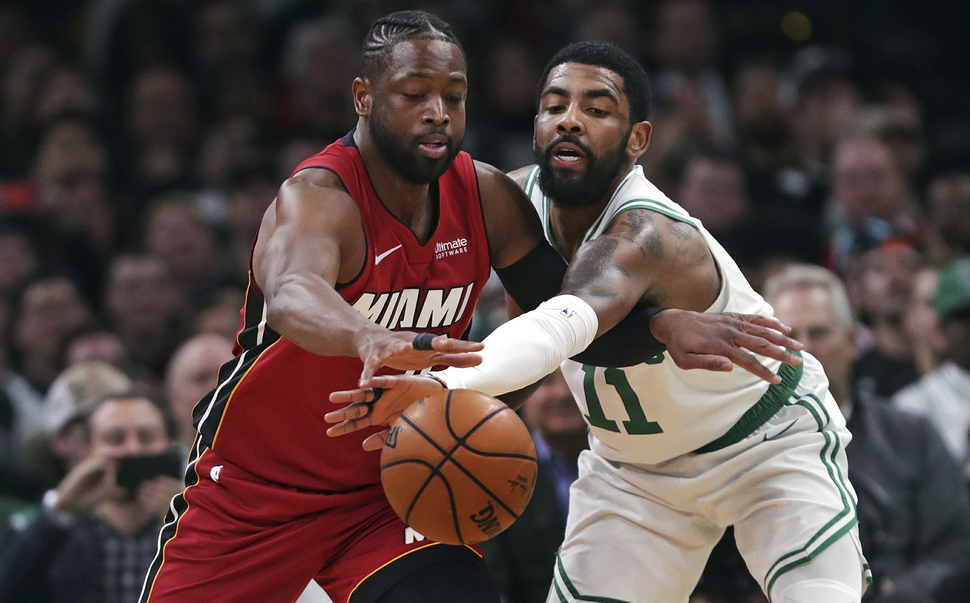 Derrotas de los cinco aspirantes a playoff en el Este mientras los Celtics cogen ventaja de campo