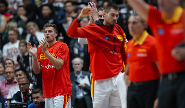 España se mide a la poderosa Serbia (14.30h) con un ojo puesto en el Polonia-Argentina, que decide su rival en cuartos