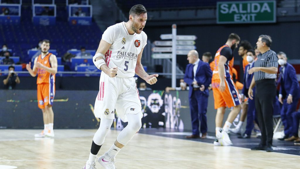 El Real Madrid supera claramente al Valencia Basket (85-74) y se enfrentará al Lenovo Tenerife en ‘semis’