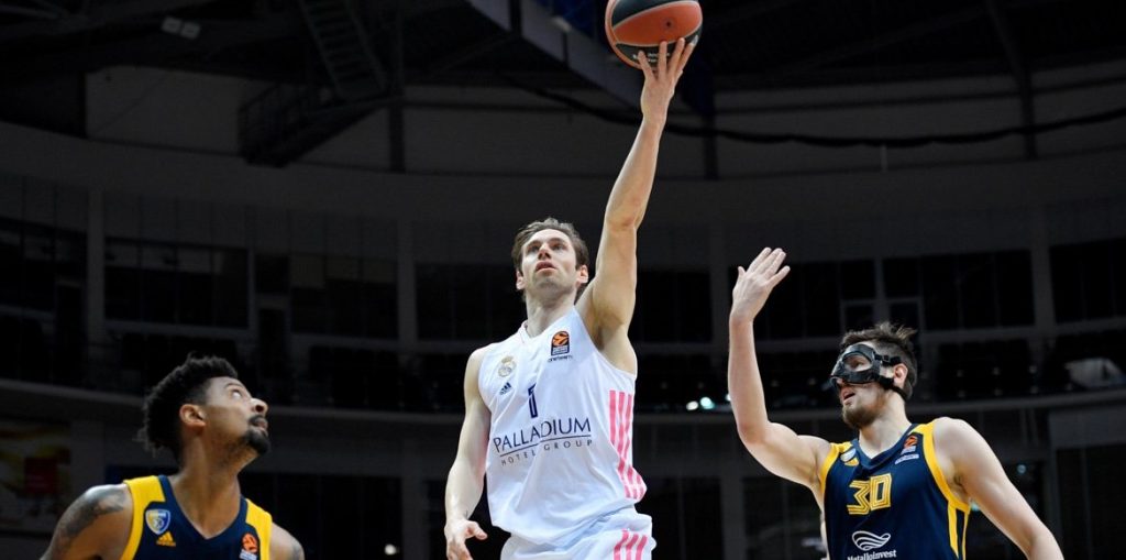 El Real Madrid firma una de sus peores derrotas en años, 78-77 contra un desahuciado colista como el Khimki