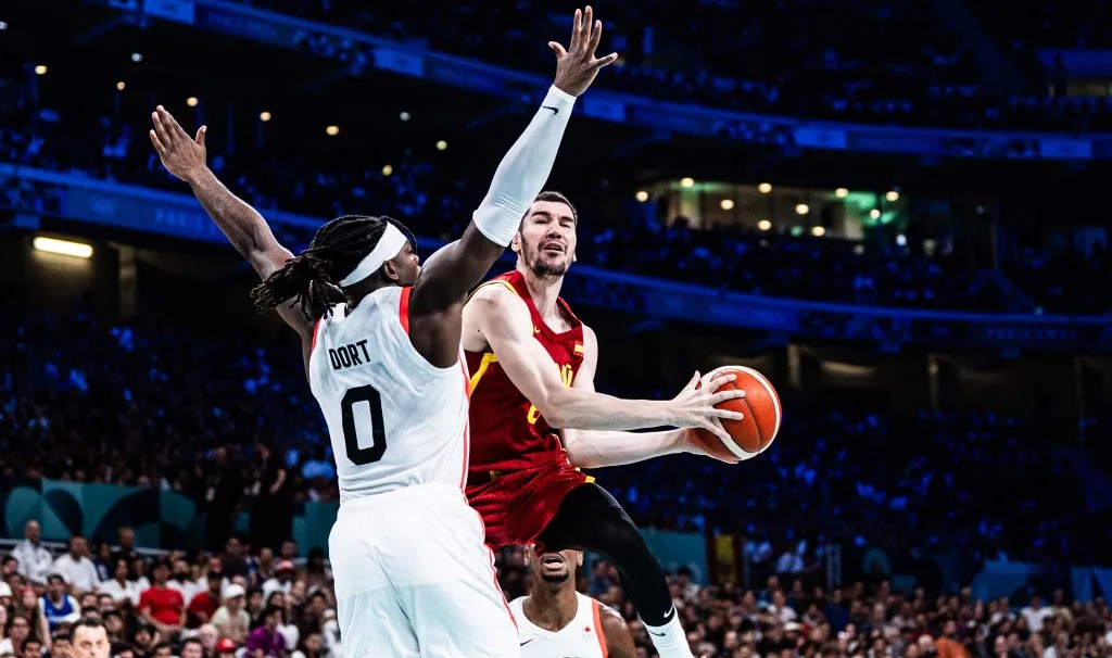 España, eliminada tras caer contra Canadá dejando una buena imagen (88-85) y toca afrontar del todo el cambio generacional
