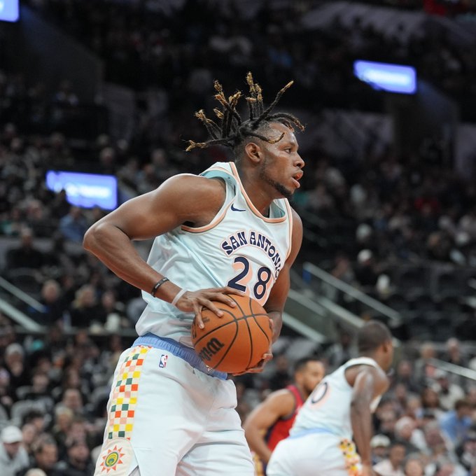 El Real Madrid y el Baskonia buscan un jugador interior, que no podrá ser Achiuwa; Bruno Fernando, en la agenda del Efes, el Dubai y el Maccabi