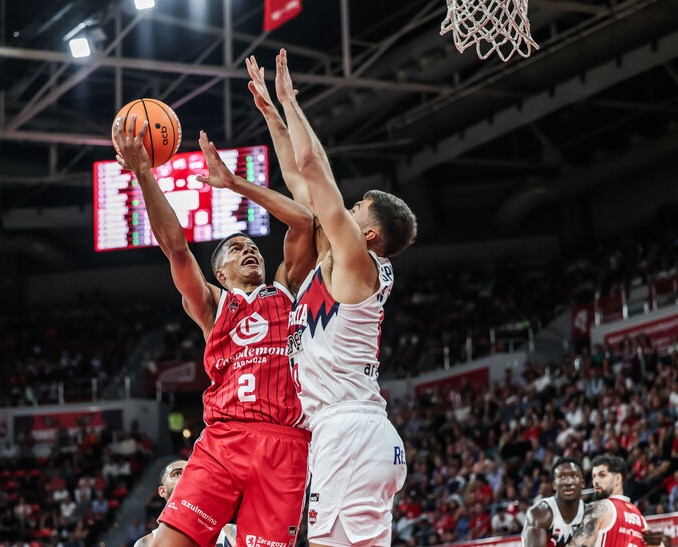 El Casademont Zaragoza barre al Baskonia, el UCAM Murcia arrolla al Andorra y el Joventut se impone en Granada