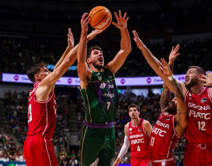 Victorias del Manresa, el Unicaja, el Breogán y el Granca este sábado