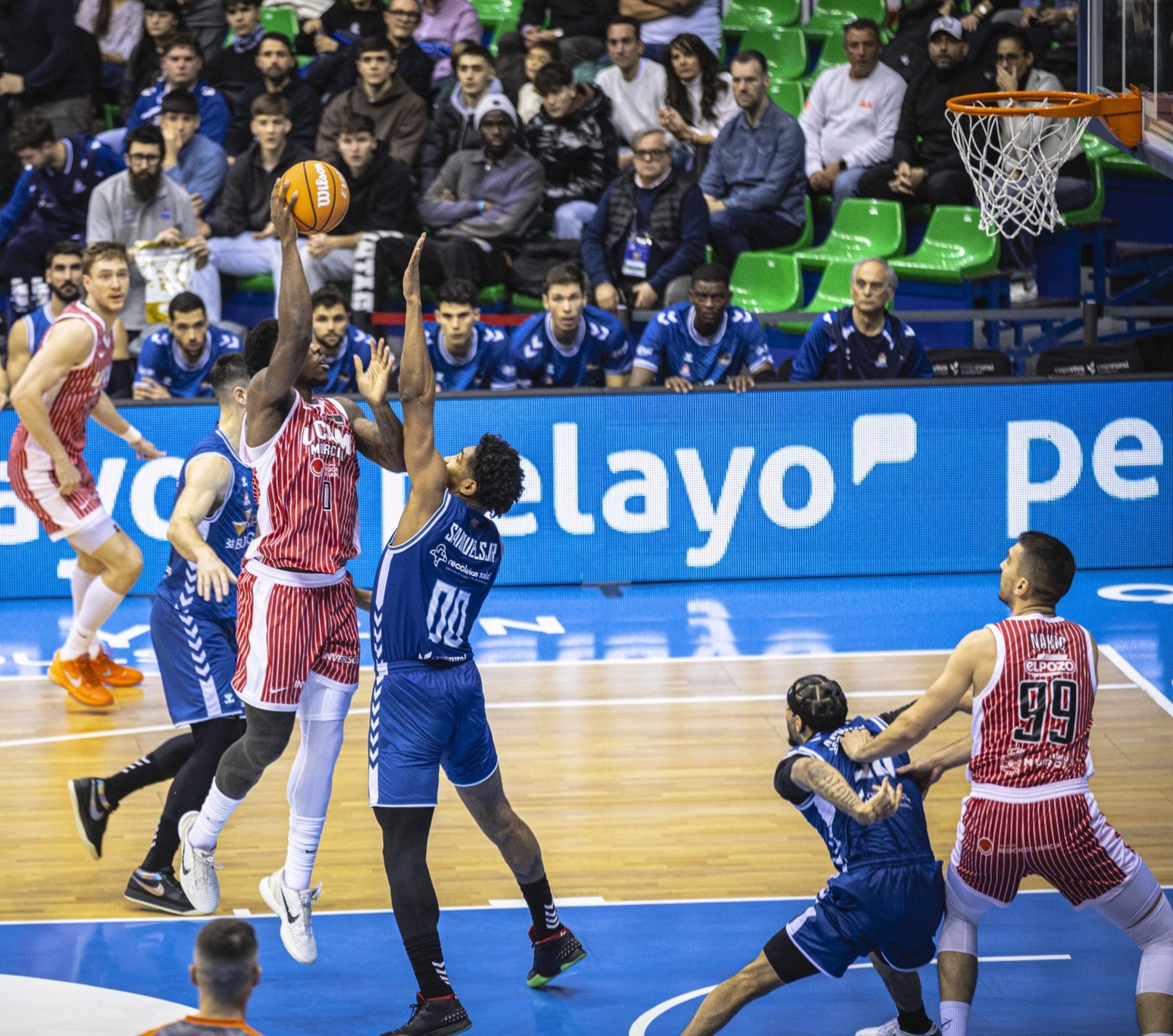 Victorias del UCAM Murcia, el Unicaja, el Girona y el Zaragoza este sábado