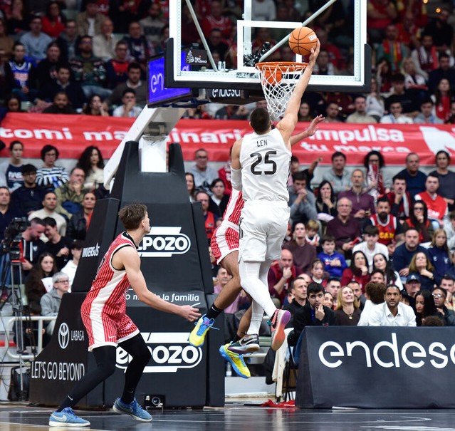 El Real Madrid consolida el liderato Acb tras ganar en Murcia (80-91)