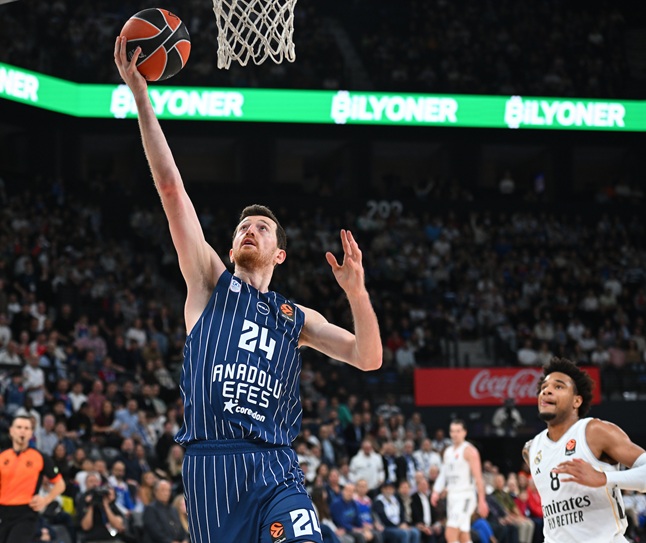 75-81: el Real Madrid tumbó al Efes desde la defensa