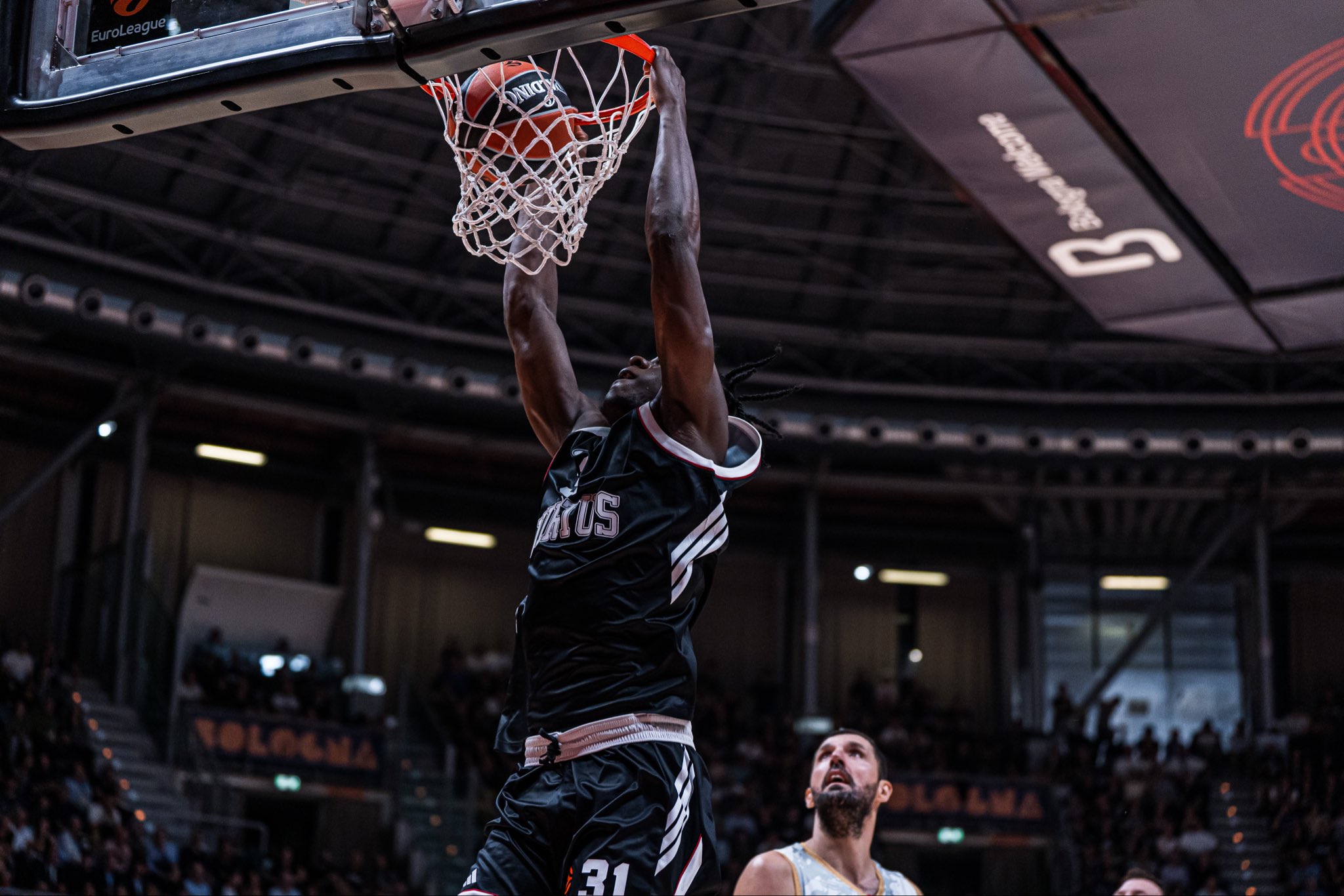 Horarios: el Real Madrid recibe al Bayern Munich y un atractivo Baskonia-Valencia Basket