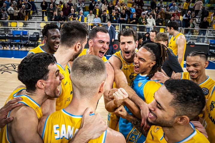 El Granca se llevó el derbi canario; victoria clara del Unicaja y sobre la bocina del Joventut