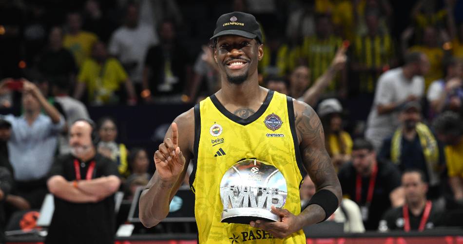 El Panathinaikos ficha a Nigel Hayes-Davis hasta el 2028
