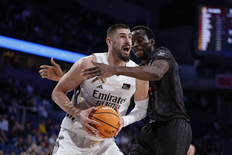 Doble tortazo para el Real Madrid: Tavares se pierde el resto de la temporada y Len como mínimo la Final Four