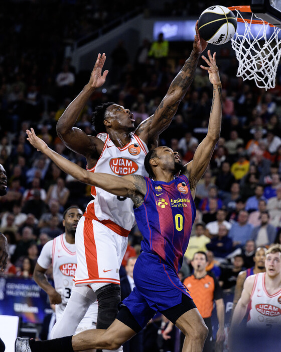 El Barcelona venció la resistencia del UCAM Murcia en un brillante último cuarto (91-85)