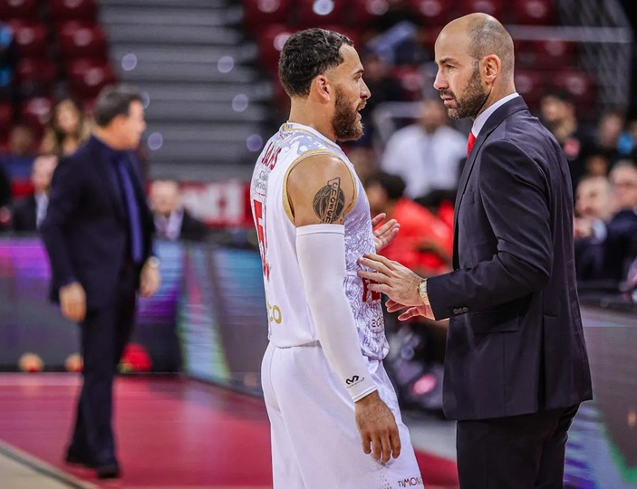 La NBA habla de una gran liga europea y de beneficios imprecisos en el futuro, pero nada dice de cosas concretas como el arbitraje o crisis como las del Panathinaikos y el Mónaco