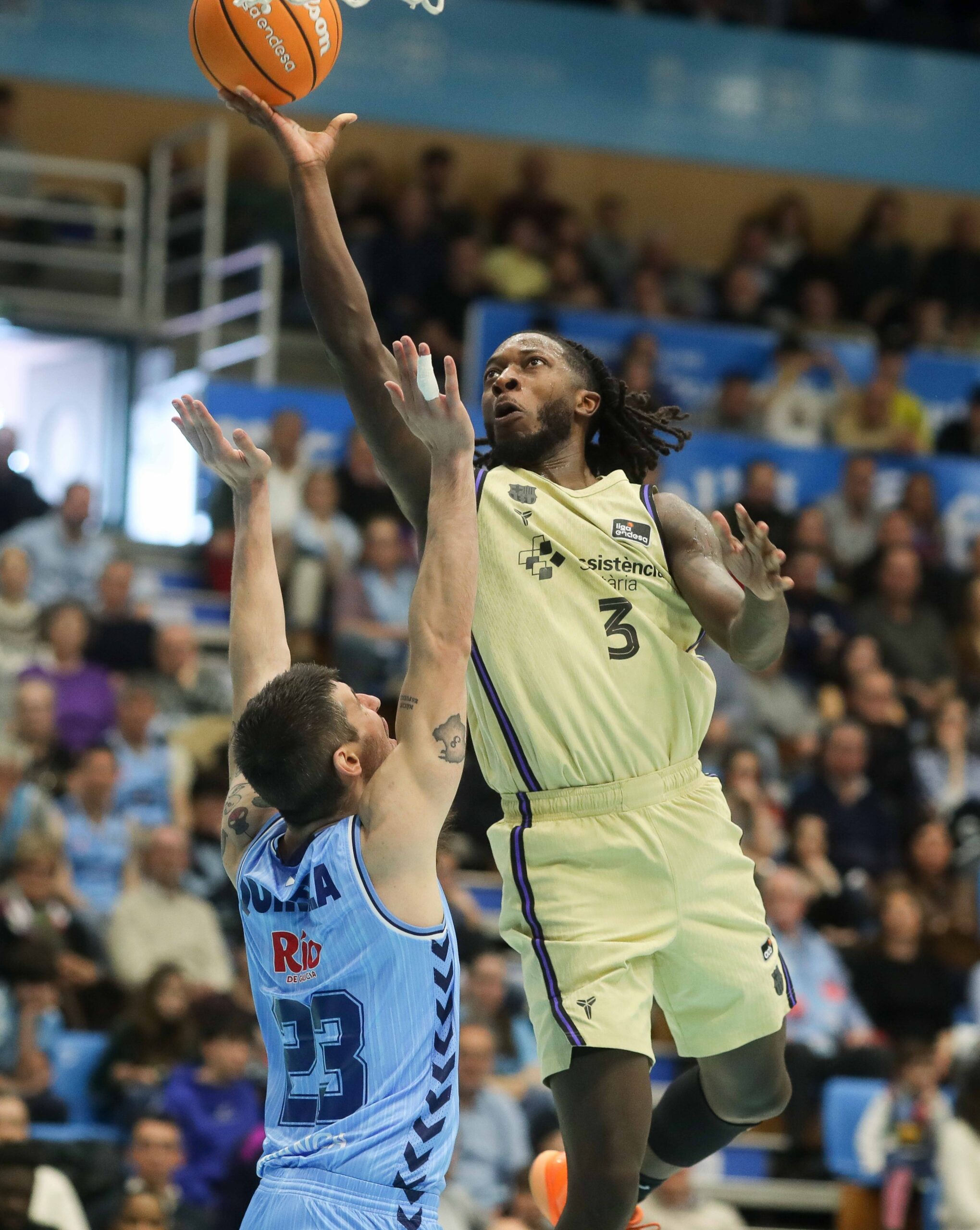 El Barcelona apabulló al Breogán (78-109) con un gran día en ataque y 15 triples anotados