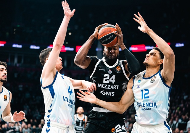 El Valencia Basket no supo cerrar el triunfo en dos ocasiones y cayó tras dos prórrogas (110-104)
