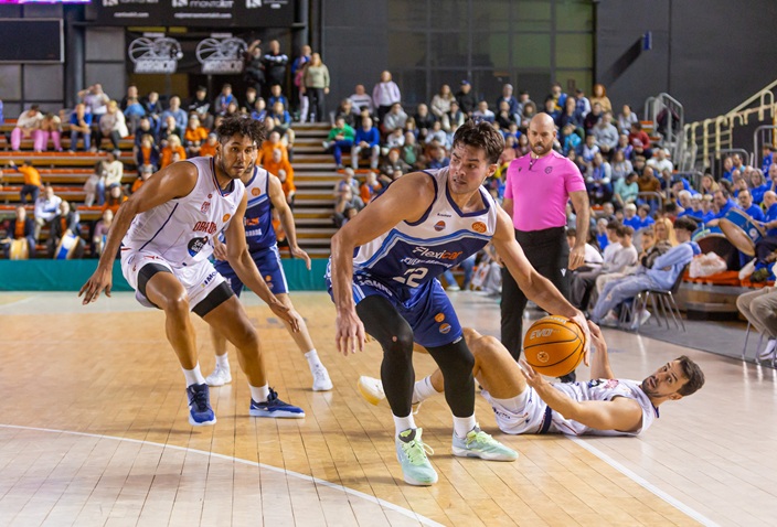 Nada cambia: el Leyma Coruña y el Obradoiro siguen sumando triunfos y Estudiantes continúa bajo mínimos