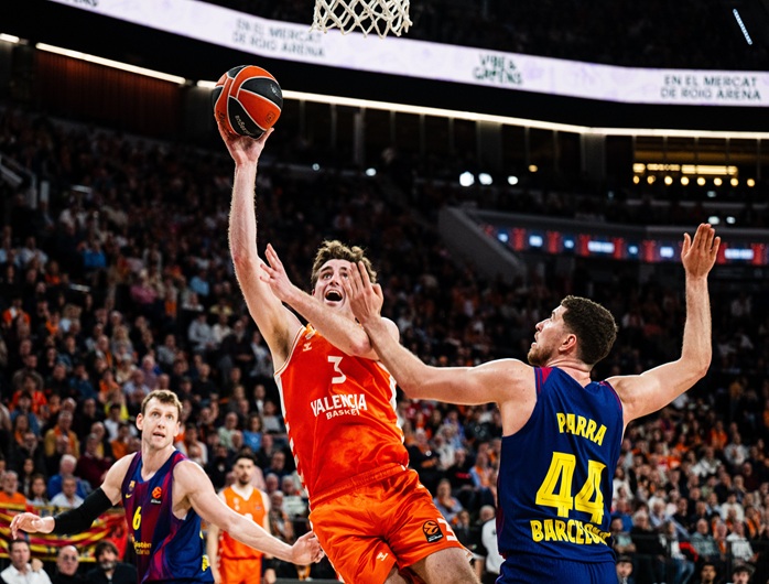 Partido horrible y ganó el Barça porque alguien tenía que ganar (62-66)