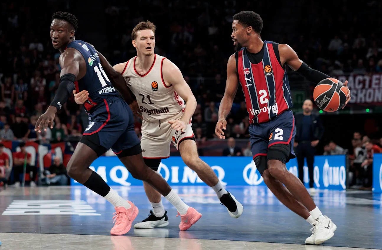 El Baskonia negocia ya la renovación de Kobi Simmons