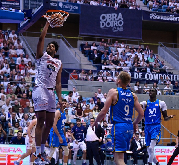 Las victorias del Leyma Coruña y del Obradoiro dejan el ascenso por decidir a falta de dos jornadas; un gran Fuenlabrada se coloca cuarto