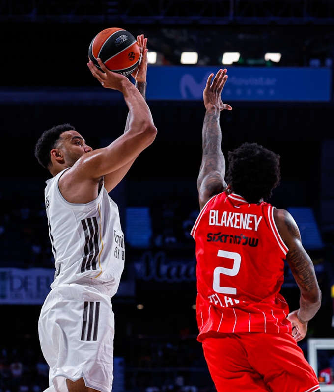 86-82: el Real Madrid suma el primer punto pero teme una lesión de Tavares