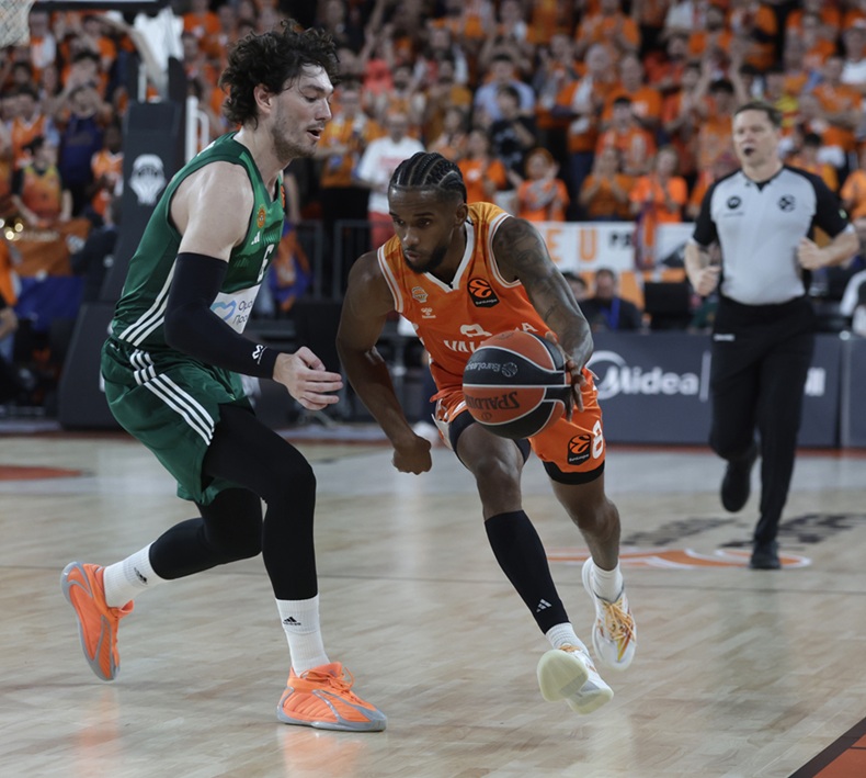 Una pena: 67-68 para el Panathinaikos, que roba el factor cancha al Valencia Basket