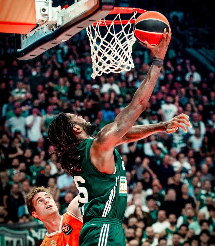 89-92: un gran Valencia Basket fuerza el desempate liderado por Montero (45 de valoración)