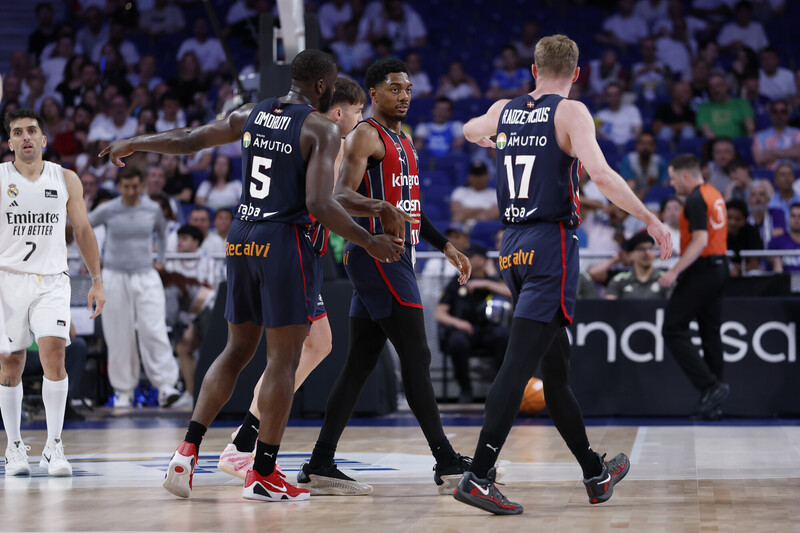 El Baskonia se coloca segundo tras ganar (83-88) a un Real Madrid que suma la cuarta derrota consecutiva