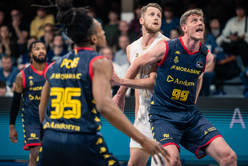 El Baskonia arrolla al Granada; el SP Burgos, virtualmente salvado