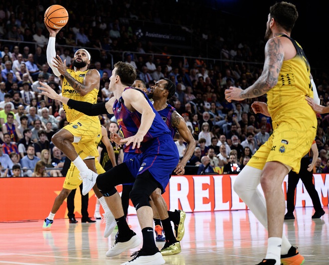 El Barça sentenció el 2-0 ante un Laguna Tenerife muy mejorado (97-89)