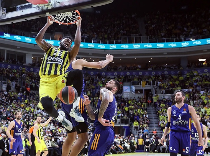 Estudiantes se refuerza con el pívot Jehyve Floyd, ex del Fenerbahce; el Gran Canaria tiene cerca a Fran Guerra