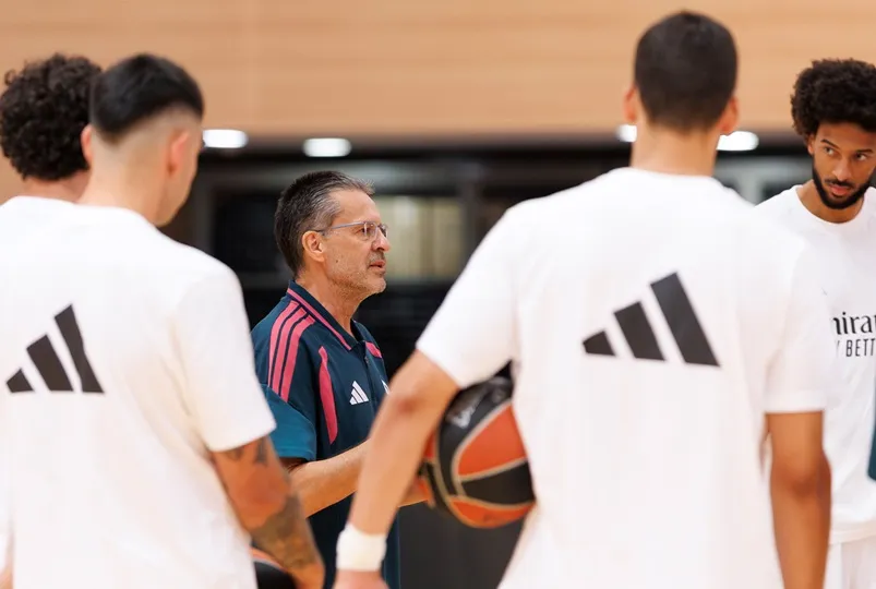 Pedro Martínez ante la Supercopa: "Le doy la máxima importancia porque vivimos en el presente, cuando acabe ya pensaremos en el siguiente objetivo"