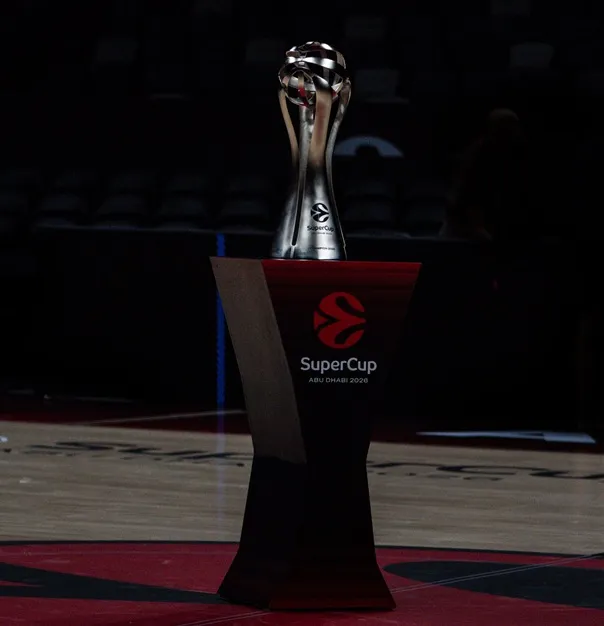 Llega la Supercopa europea: Real Madrid-Dubai y Olympiacos-Fenerbahce, las semifinales de hoy