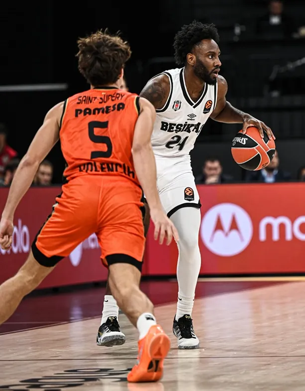 94-96: una victoria tan sufrida como merecida del Valencia Basket