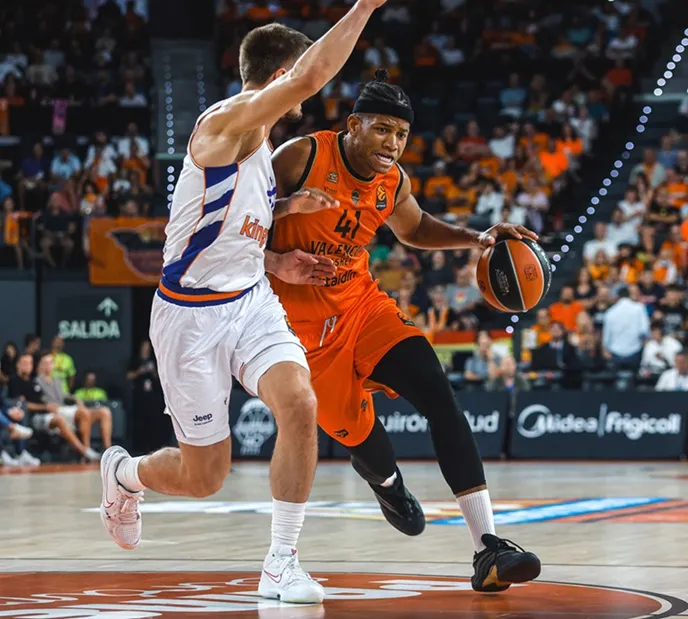 El Valencia Basket prorroga hasta junio el contrato de Jasiel Rivero; el Baskonia se decantó por Marcio Santos