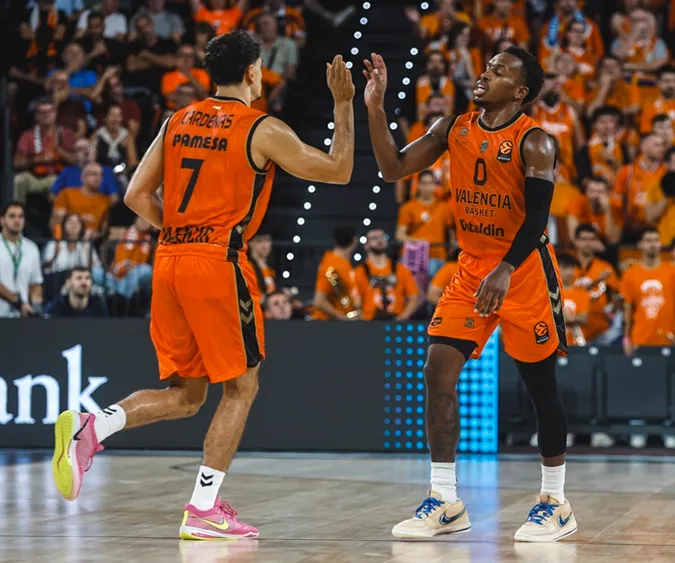 Valencia Basket, Paris Basketball, Dubai BC y Paok Salónica, las primeras cuatro franquicias que se van a aprobar a cambio de 300 millones