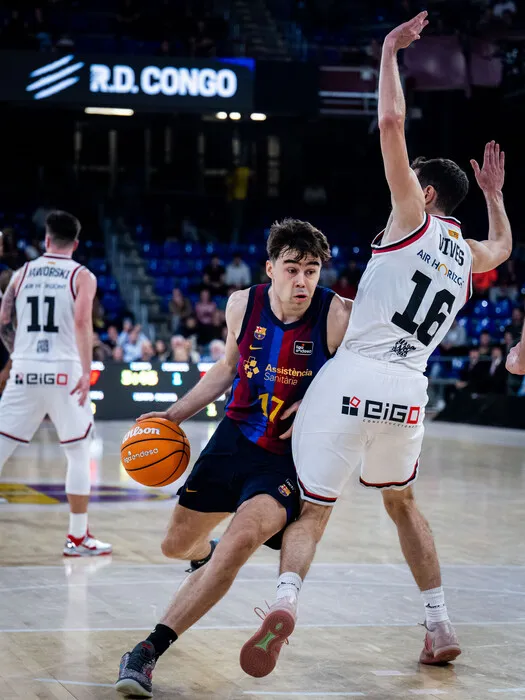 Juan Núñez se lució por fin con el Barça y lideró el triunfo contra el Casademont Zaragoza