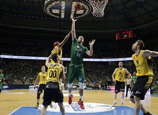 El Unicaja repite en semifinales y se enfrentará al Real Madrid