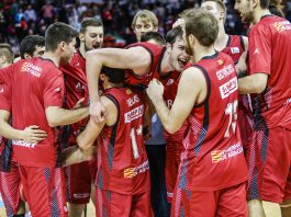 Dos descensos aprobados, los ascensos sin canon no están claros y tres equipos al límite