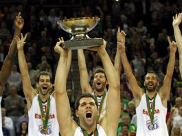 Felipe Reyes anuncia que también deja la selección española