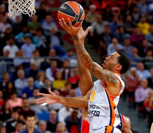 El Baskonia sigue mal y gran triunfo del Valencia Basket (63-80); Unicaja cae en casa (76-80)
