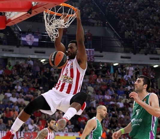 El Valencia Basket suma un convincente primer triunfo ante el Efes; el Unicaja cae en Atenas